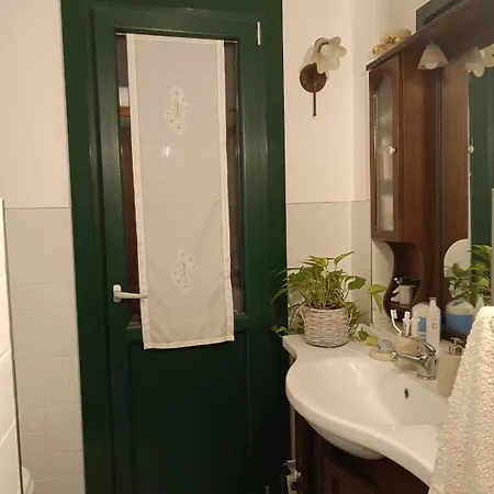 Mary & Garden Apartment